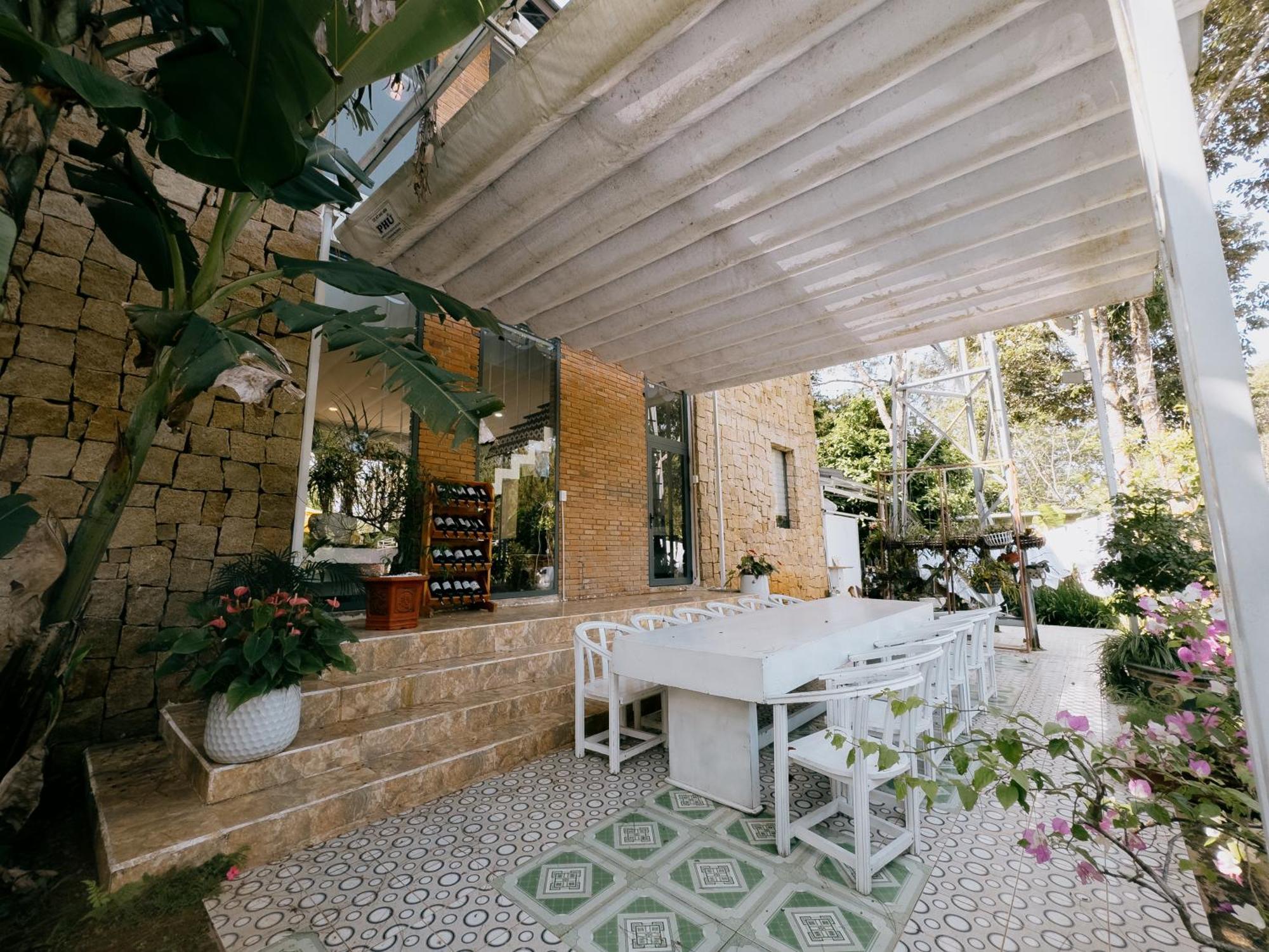 Camelia Coffee & Homestay Kon Von Kla Экстерьер фото